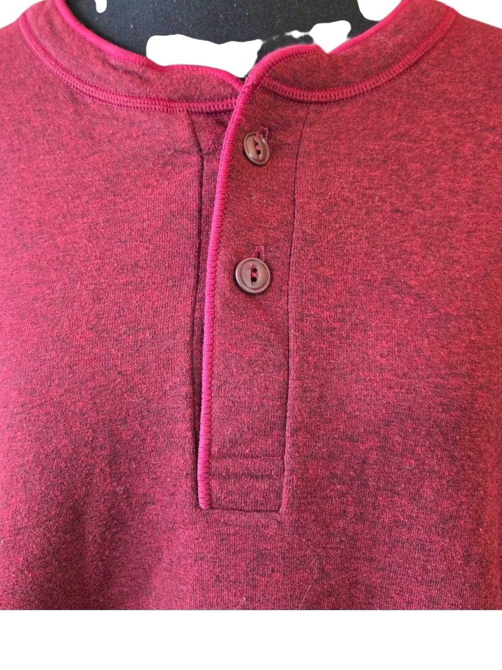 L.L. Bean Men's Burgundy Long Sleeve Henley Size XL - Picture 4 of 6